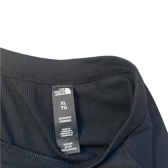 The North Face Sleeveless Top Size XL Black Great Condition! - Picture 4 of 5